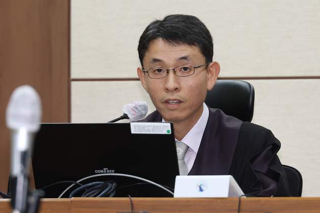 '검이불루 화이불치' 김건희 사치 지적…우인성 부장판사 누구