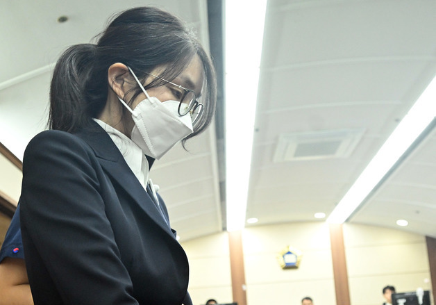 김건희측 "전자장치도 받아들이겠다"…특검 "국민적 공분 고려해야"