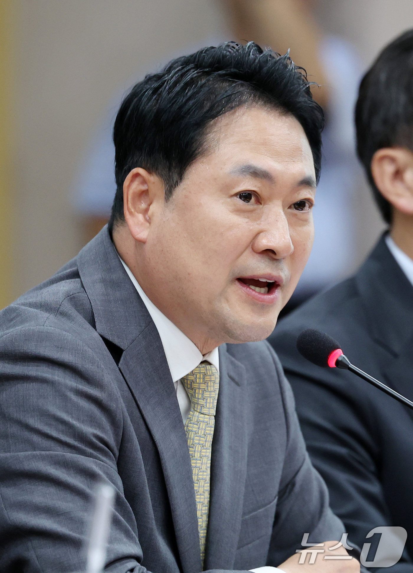 (대전=뉴스1) 김기태 기자 = 장동혁 국민의힘 대표가 24일 대전 한국화학연구원에서 열린 R&D 정책 간담회에 참석해 발언하고 있다. 2025.9.24/뉴스1