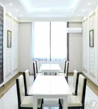 (평양 노동신문=뉴스1) = 북한 노동당 기관지 노동신문은 25일 함경북도에 대중봉사기지인 청진관이 개관했다고 보도했다. 청진관에는 "고기쟁반국수, 냉면을 비롯한 맛좋고 영양가 높 …