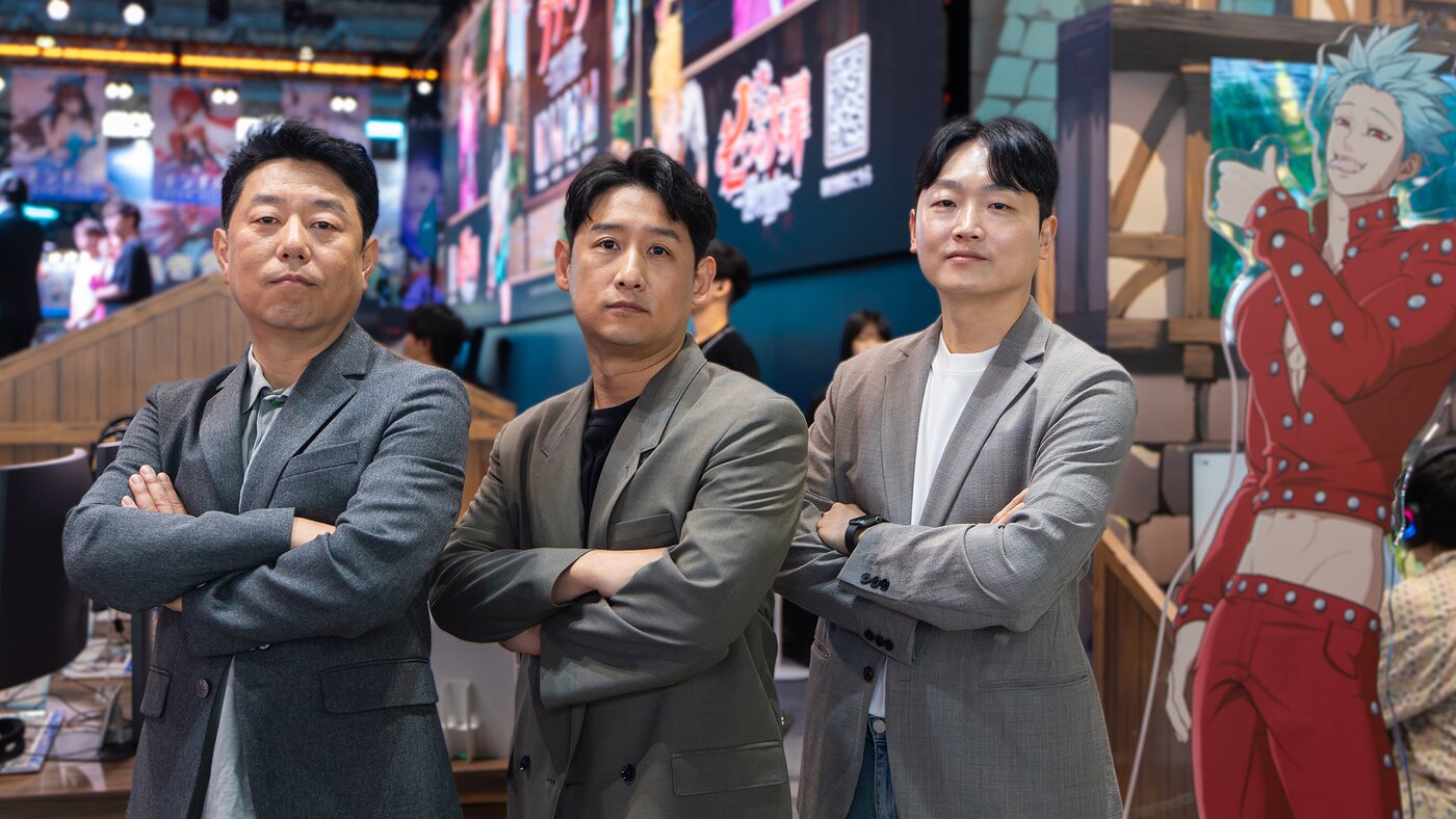 본문 이미지 - &#39;일곱 개의 대죄:오리진&#39; 개발진. 왼쪽부터 박동훈 넷마블에프엔씨 아트디렉터&#40;AD&#41;, 구도형 넷마블에프엔씨 PD, 강동기 넷마블 사업본부장.&#40;넷마블 제공. 재판매 및 DB금지&#41;2025.9.25/뉴스1