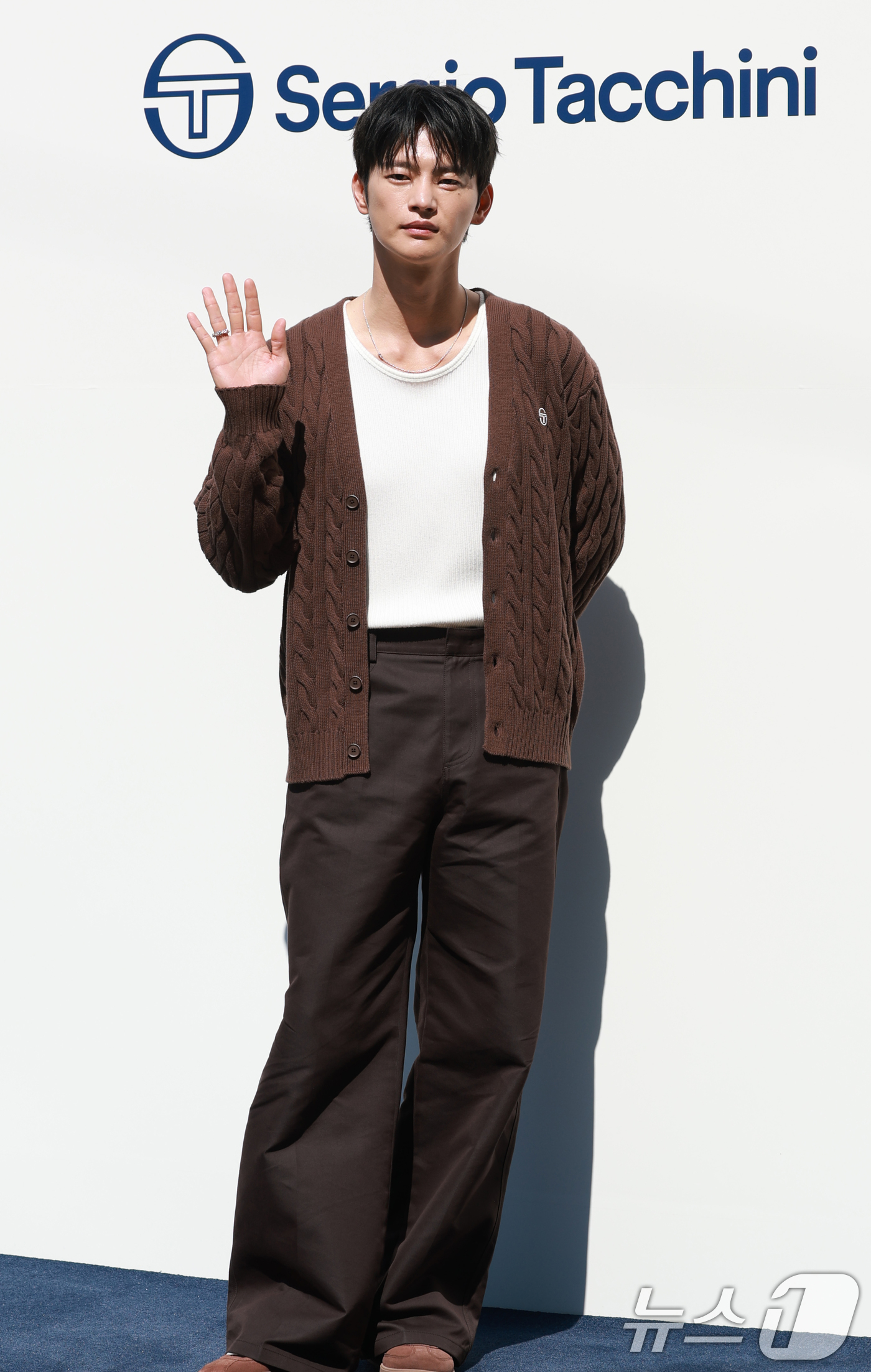 (서울=뉴스1) 권현진 기자 = 배우 서인국이 26일 오후 서울 용산구 한남동에서 진행된 프리미엄 클래식 라이프스타일 브랜드 세르지오 타키니(Sergio Tacchini) 플래그십 …