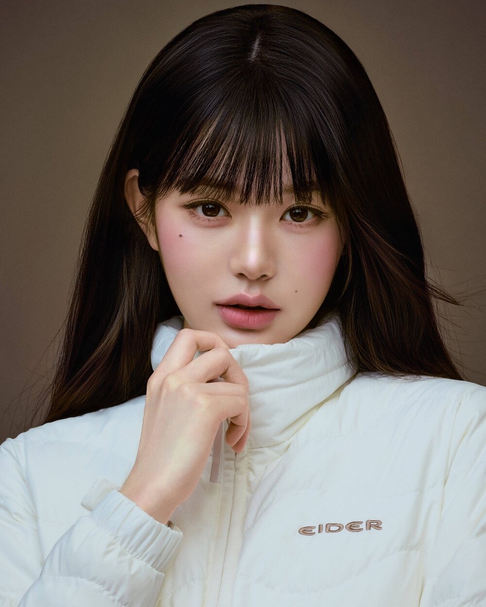 본문 이미지 - 써모락 슬림 블렌드 다운 시리즈.&#40;아이더제공&#41;