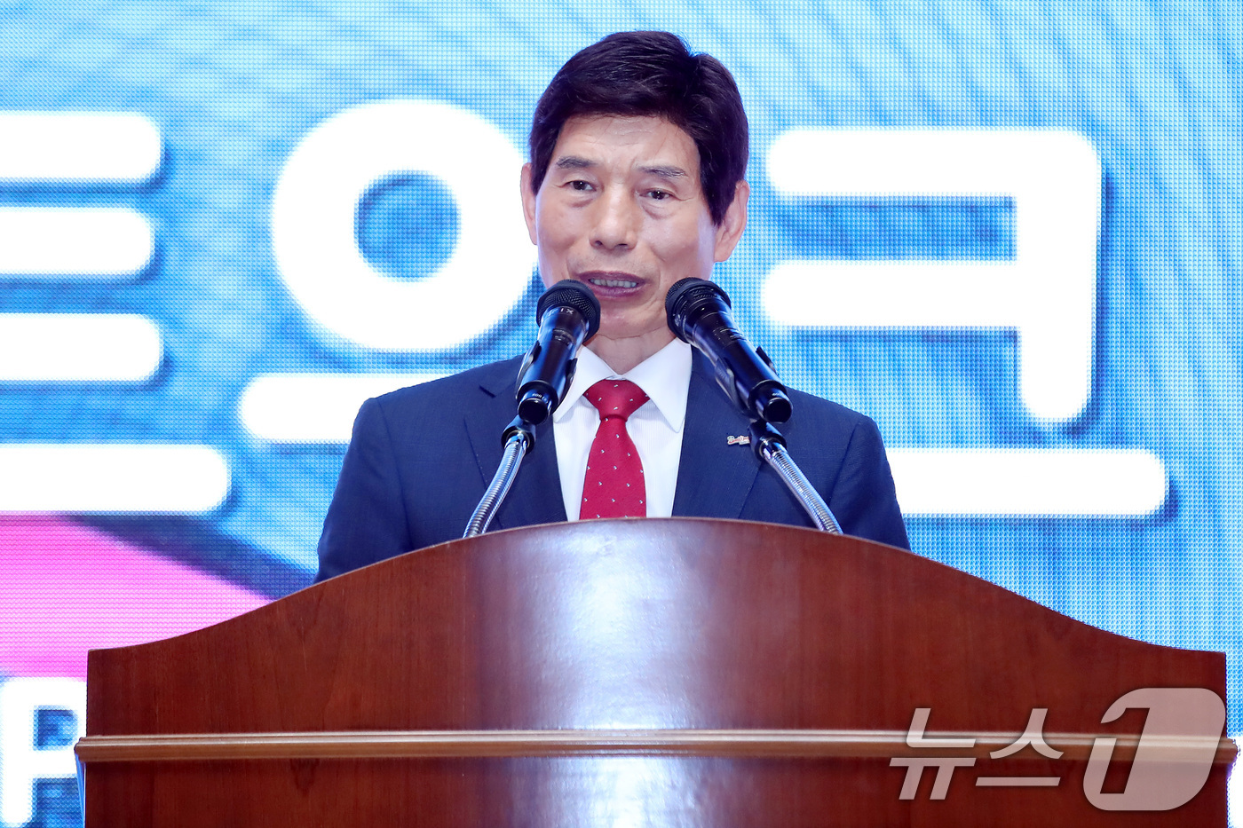 (대구=뉴스1) 공정식 기자 = 26일 오후 대구 달서구 계명대학교 성서캠퍼스에서 열린 '제12회 국제교육도시연합(IAEC) 아시아·태평양 네트워크 지역회의' 개막식에서 이태훈 달 …