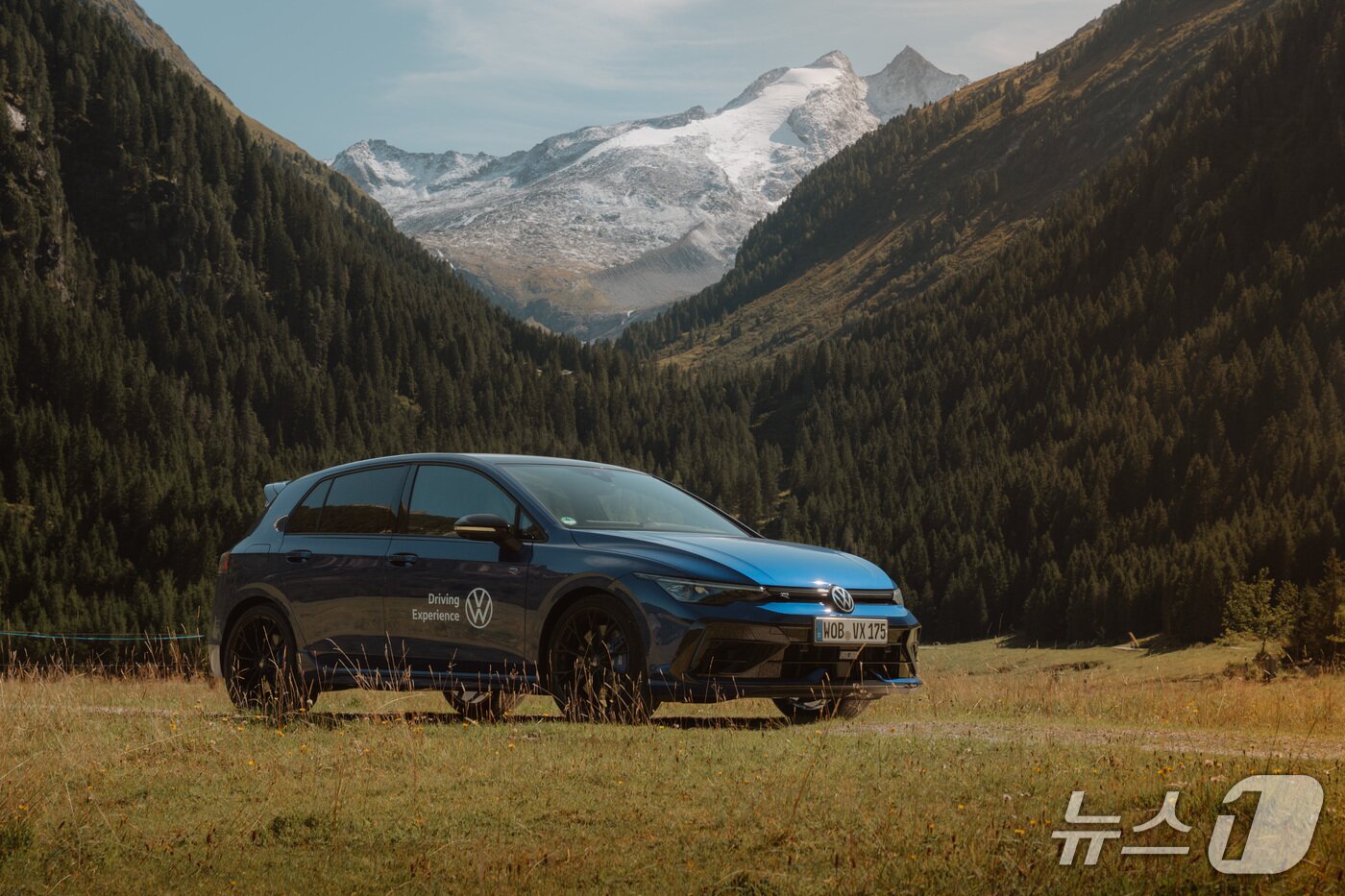 본문 이미지 -  폭스바겐 골프 R.&#40;폭스바겐 제공&#41;