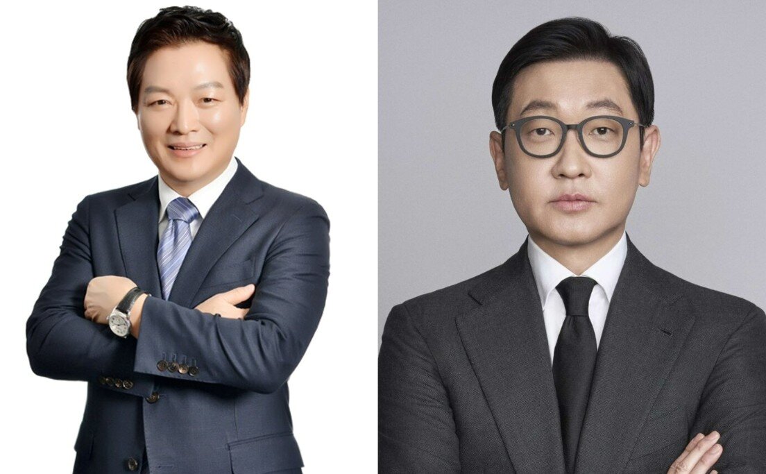 본문 이미지 - 박주형 ㈜신세계·신세계센트럴 대표이사&#40;왼쪽&#41;와 문성욱 신세계라이브쇼핑·시그나이트 대표. &#40;신세계그룹 제공&#41;.