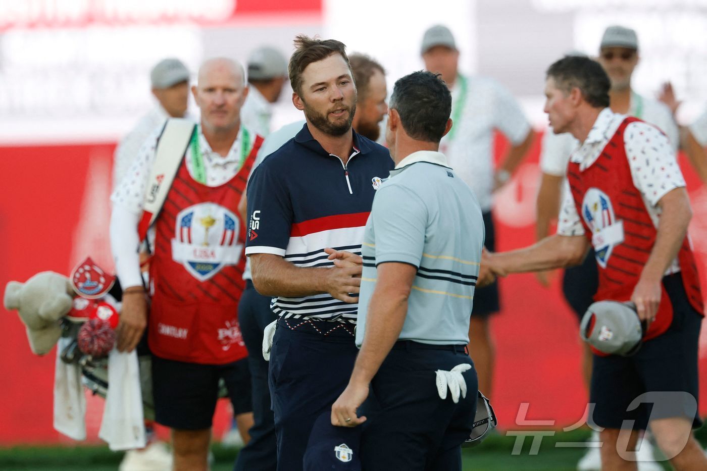 본문 이미지 - 유럽이 남자 골프 국가대항전 라이더컵 첫날 미국을 완파했다. ⓒ AFP=뉴스1