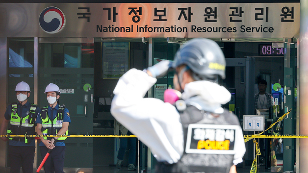 [단독] 국정자원 화재 겪고도…공공시설 리튬배터리 안전조치 1년째 미완