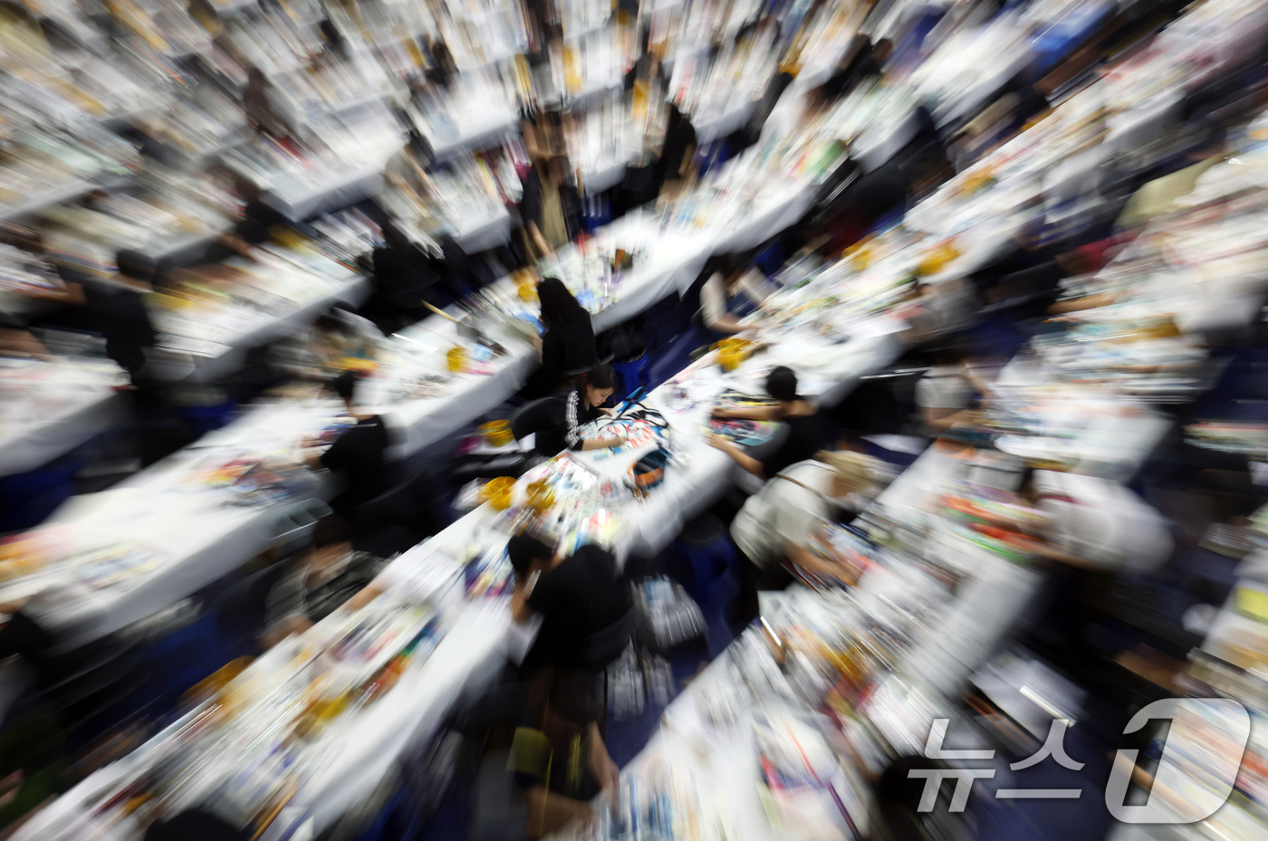 (서울=뉴스1) 오대일 기자 = 28일 서울 노원구 삼육대학교 체육관에서 열린 2026학년도 아트앤디자인학과 수시모집 미술 실기고사에서 수험생들이 평소 갈고 닦은 실력을 뽐내고 있 …