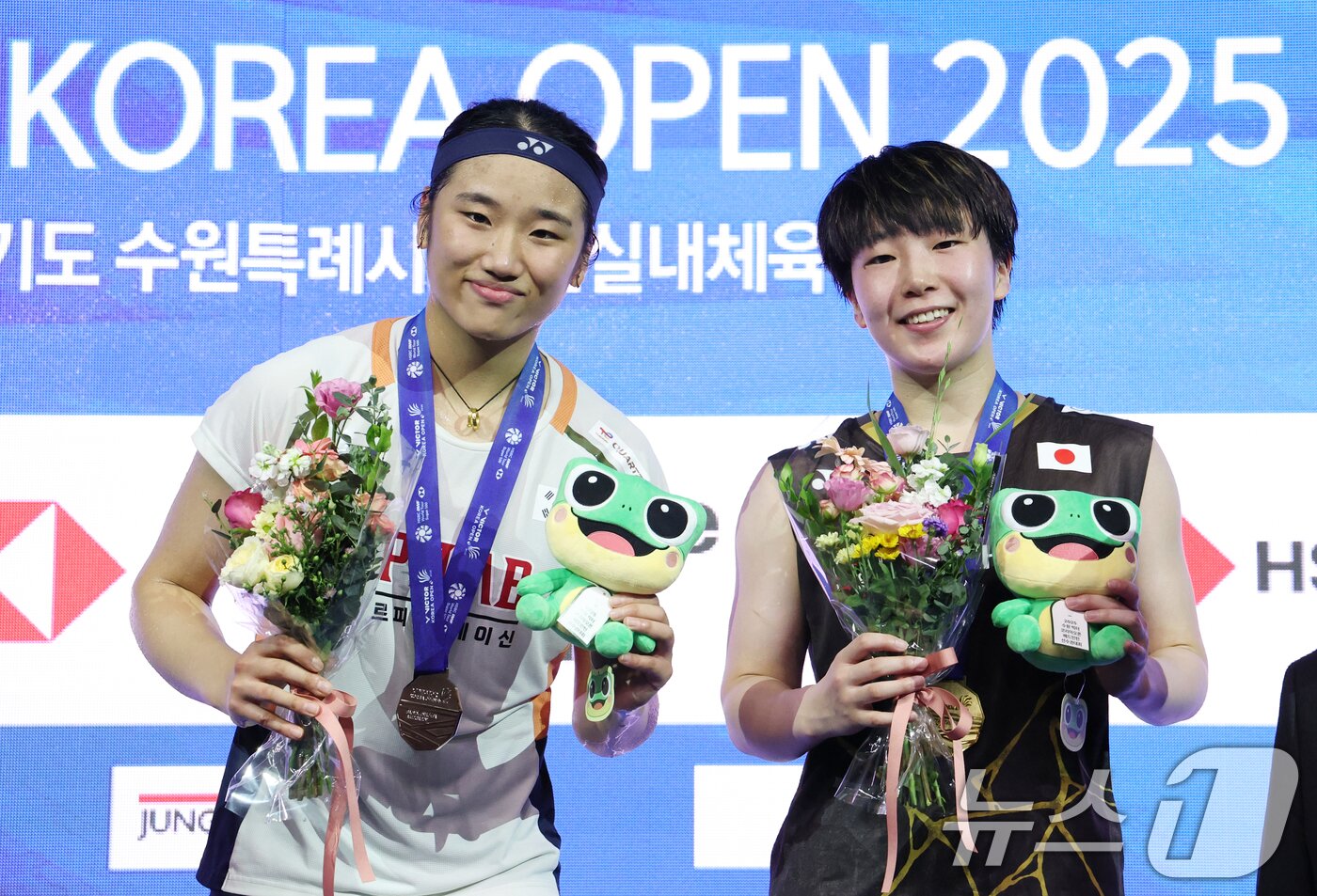 본문 이미지 - 안방에서 열린 &#39;코리아오픈&#39; 우승을 가로막은 야마구치&#40;오른쪽&#41;에게 빚을 갚을 기회다. ⓒ News1 김영운 기자