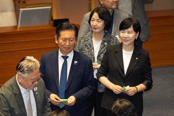 전현희 "秋 노래는 김건희 풍자…나경원, 서울시장 노린 정치적 필버"