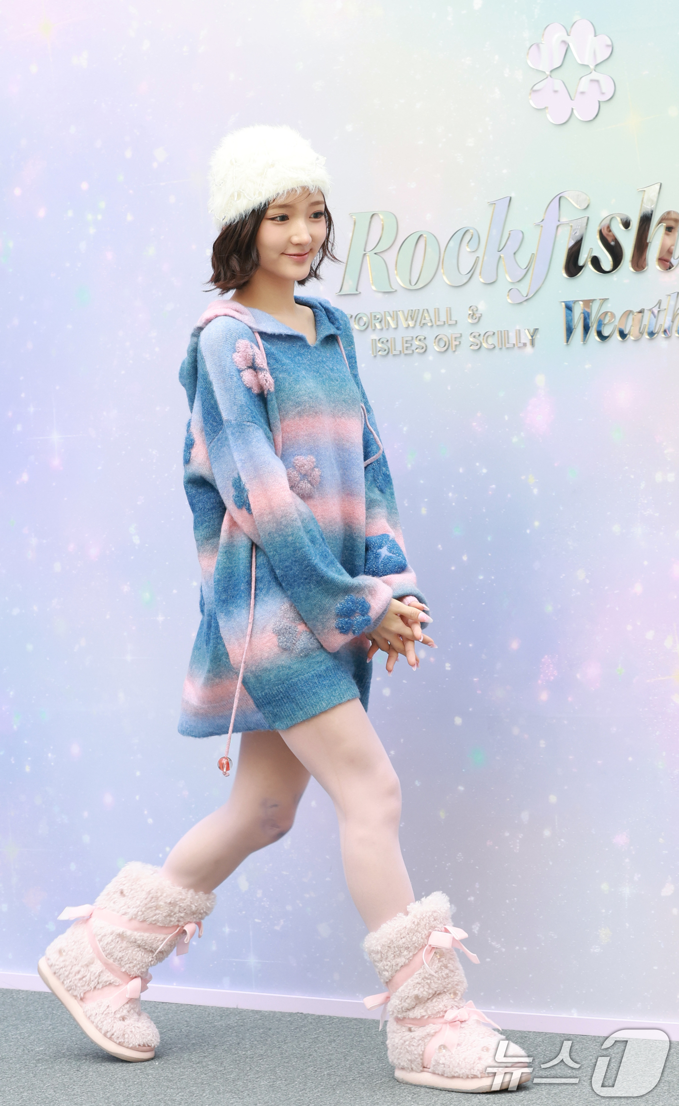 (서울=뉴스1) 권현진 기자 = 키키 지유가 29일 서울 강남구 락피쉬웨더웨어 도산점에서 진행된 락픽쉬웨더웨어(Rockfish Weatherwear) X 수잔팡 협업 컬렉션 출시 …