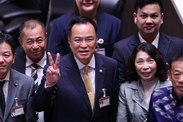 '캄보디아 무력 충돌' 태국, 내년 2월 8일 조기 총선  실시