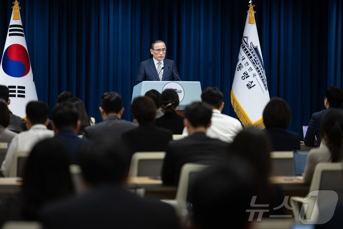 (서울=뉴스1) 이재명 기자 = 위성락 국가안보실장이 29일 서울 용산 대통령실 청사에서 이시바 시게루 일본 총리 방한 일정 관련 브리핑을 하고 있다. 2025.9.29/뉴스1