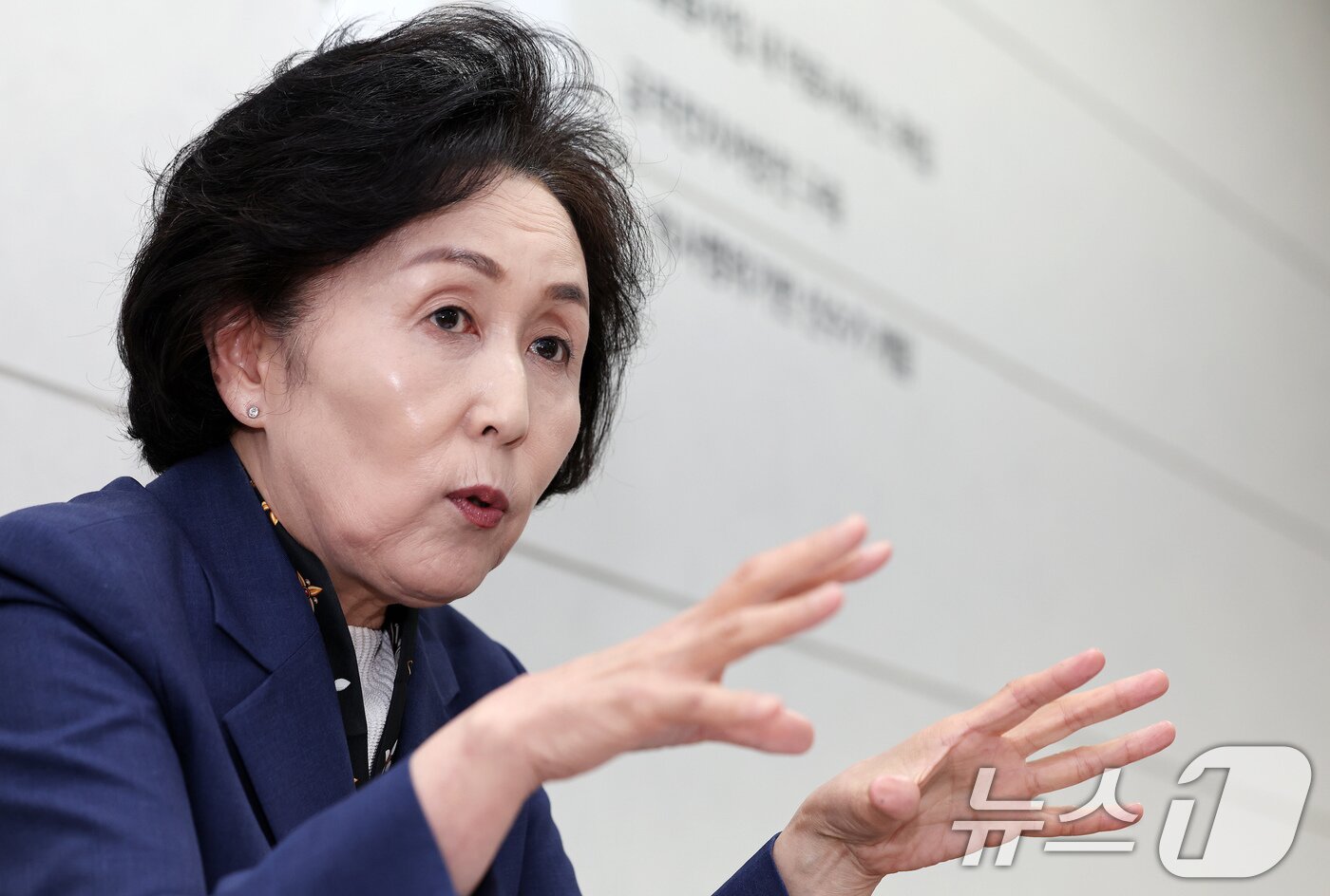 본문 이미지 - 권영희 대한약사회 회장이 29일 서울 용산구에서 뉴스1과 인터뷰를 갖고 있다. 2025.9.29/뉴스1 ⓒ News1 이호윤 기자