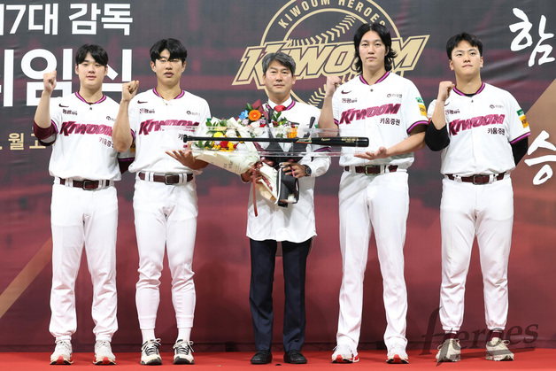 송성문 이적으로 돈·명성 얻은 키움…내년 시즌 꼴찌 탈출 '암울'