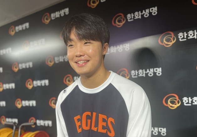 'LG전 깜짝 호투' 한화 정우주 "폰세가 고맙다고 하네요"