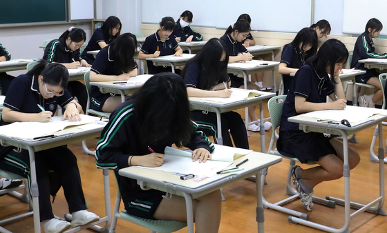 수능 마무리 어떻게…상위권 '킬러 문항', 중·하위권 '실수 관리'