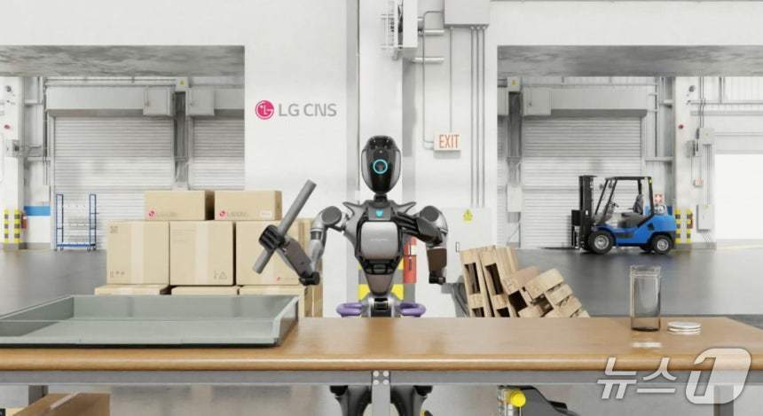 본문 이미지 - LG CNS가 휴머노이드 로봇에 피지컬 AI 적용을 위해 시뮬레이션 기반으로 학습을 진행하고 있다.(LG CNS 제공)