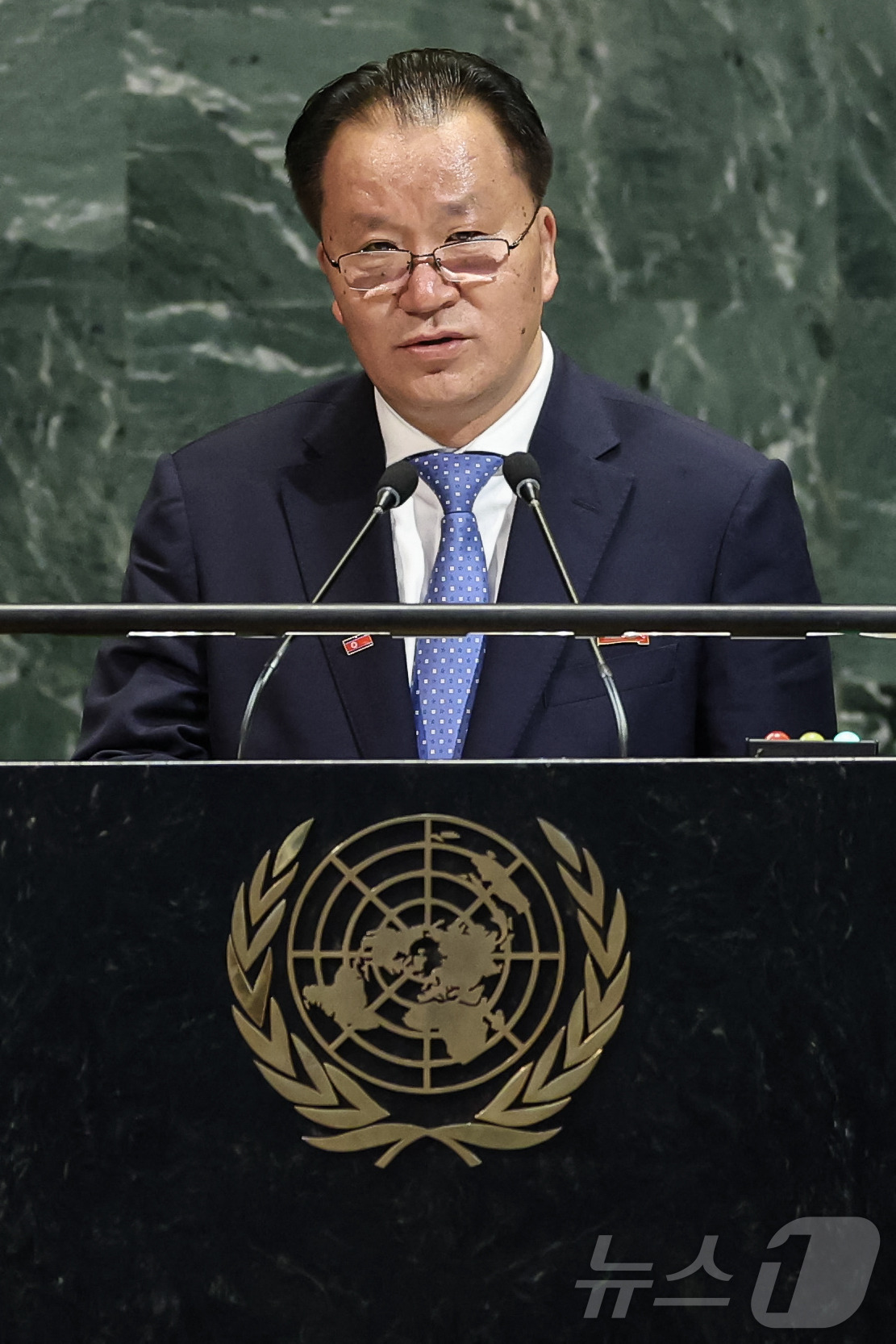 (AFP=뉴스1) 구윤성 기자 = 김선경 북한 외무성 부상이 29일(현지시간) 미국 뉴욕 유엔본부에서 열린 유엔총회에서 기조연설을 하고 있다. ⓒ AFP=뉴스1ⓒ AFP=뉴스1