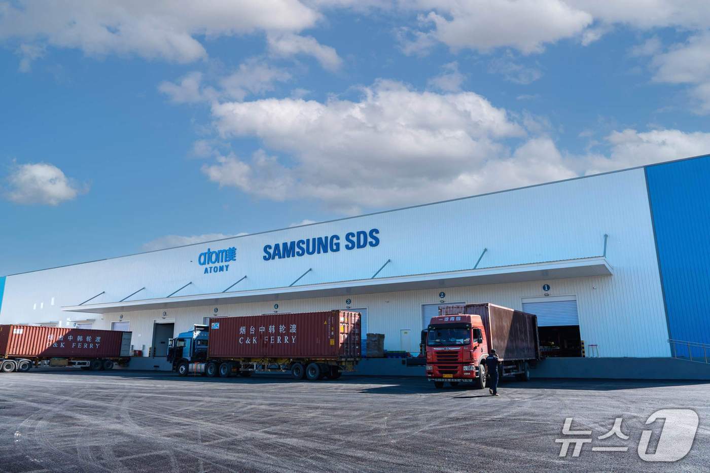 본문 이미지 - 중국 연태에 구축한 애터미의 국제물류센터 &#40;애터미 제공&#41;