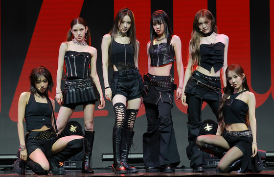 [단독] '대세' 이즈나, 6월 '가요대전' 합류…9개월 만에 컴백