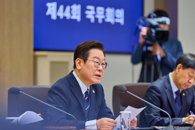 "환율·인건비 올랐는데"…李 대통령 가격 통제 시사에 식품업계 전전긍긍