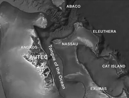 본문 이미지 - (UFO 연구가인 마이클 살라 박사는 해당 지역에 UFO 기지가 있는 것으로 추정된다고 말했다. 더선 갈무리)