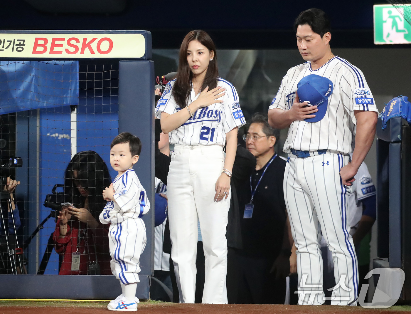 (대구=뉴스1) 공정식 기자 = 30일 오후 대구 수성구 삼성라이온즈파크에서 열린 프로야구 '2025 신한 SOL뱅크 KBO 리그' KIA 타이거즈와 삼성 라이온즈의 경기, 은퇴를 …