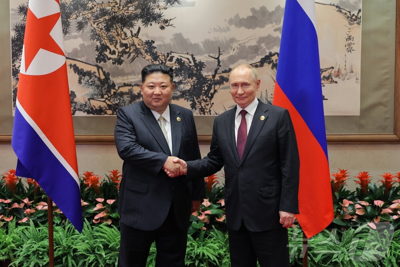 The Rodong Sinmun, the official newspaper of North Korea&#39;s Workers&#39; Party, reported on Thursday that Comrade Kim Jong Un met and held talks with Russian President Vladimir Putin at the Diaoyutai State Guesthouse in Beijing on Wednesday afternoon, following Putin&#39;s participation in the commemorative event marking the 80th anniversary of the victory in the Chinese People&#39;s War of Resistance Against Japanese Aggression and the World Anti-Fascist War &#40;Victory Day&#41; / Rodong Sinmun