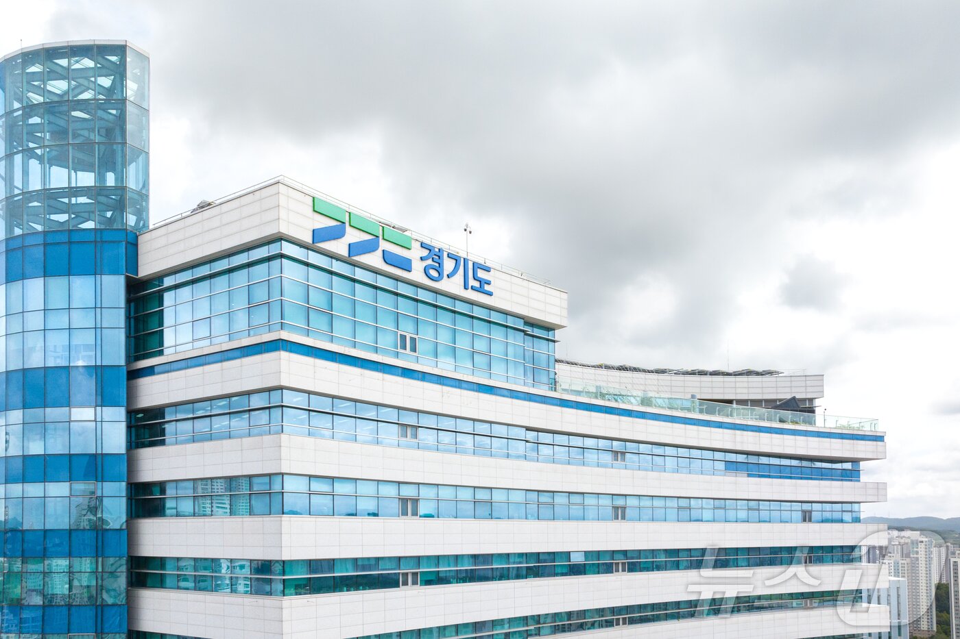 본문 이미지 - 경기도청 전경.(경기도 제공. 재판매 및 DB 금지) /뉴스1