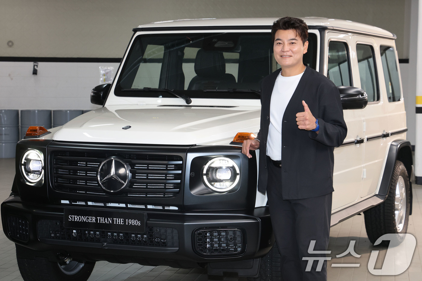 (서울=뉴스1) 이광호 기자 = 추신수 전 프로야구 선수가 4일 오전 서울 서초구 HS효성더클래스 메르세데스 벤츠 방배 서비스센터에서 열린 'G-클래스 스트롱거 댄 더 1980 에 …