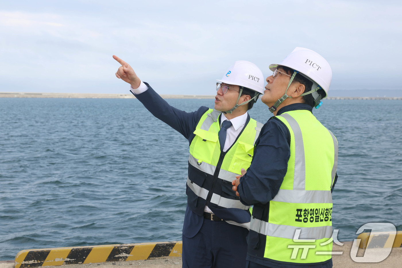 (서울=뉴스1) = 여한구 산업통상자원부 통상교섭본부장이 4일 2025년 APEC 정상회의 계기에 개최되는 경제인 행사 현장 상황을 종합적으로 점검하기 위해 경제인 숙소 중 하나로 …