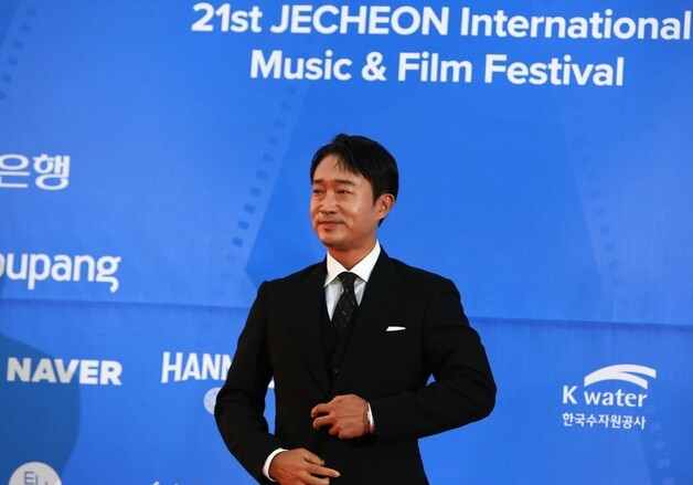 조우진, 젠틀맨