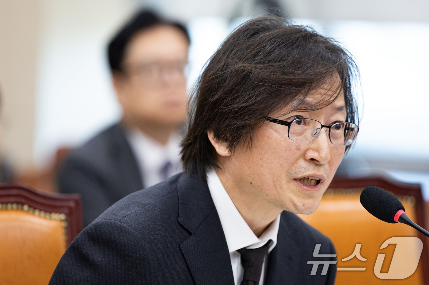 (서울=뉴스1) 유승관 기자 = 주병기 공정거래위원장 후보자가 5일 서울 여의도 국회에서 열린 인사청문회에 출석해 의원 질의에 답하고 있다. 2025.9.5/뉴스1