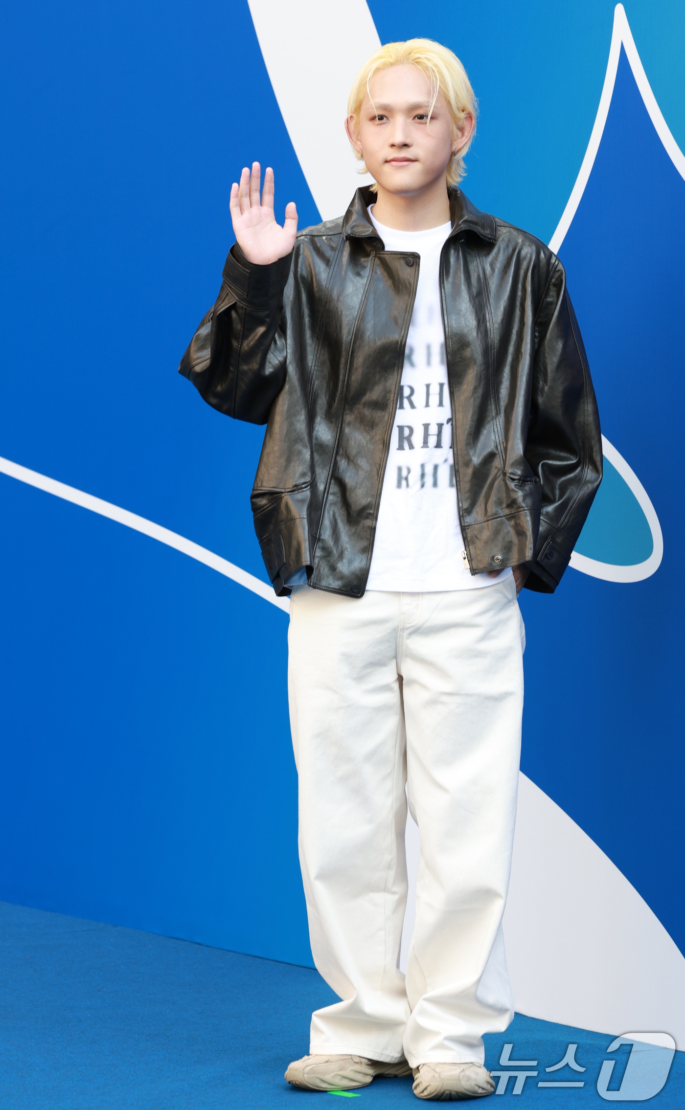 (서울=뉴스1) 권현진 기자 = 가수 벤 블리스(본명 최환희)가 5일 서울 중구 동대문디자인플라자(DDP)에서 열린 2026 S/S서울패션위크 리이 컬렉션에 참석해 포즈를 취하고 …