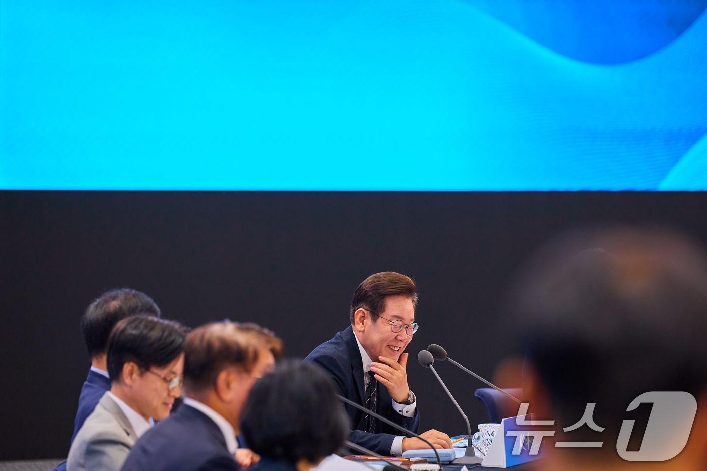 (서울=뉴스1) 허경 기자 = 이재명 대통령이 5일 인천 송도 컨벤시아 그랜드 볼룸에서 열린 '바이오 혁신 토론회'에서 발언하고 있다. (대통령실 제공. 재판매 및 DB 금지) 2 …