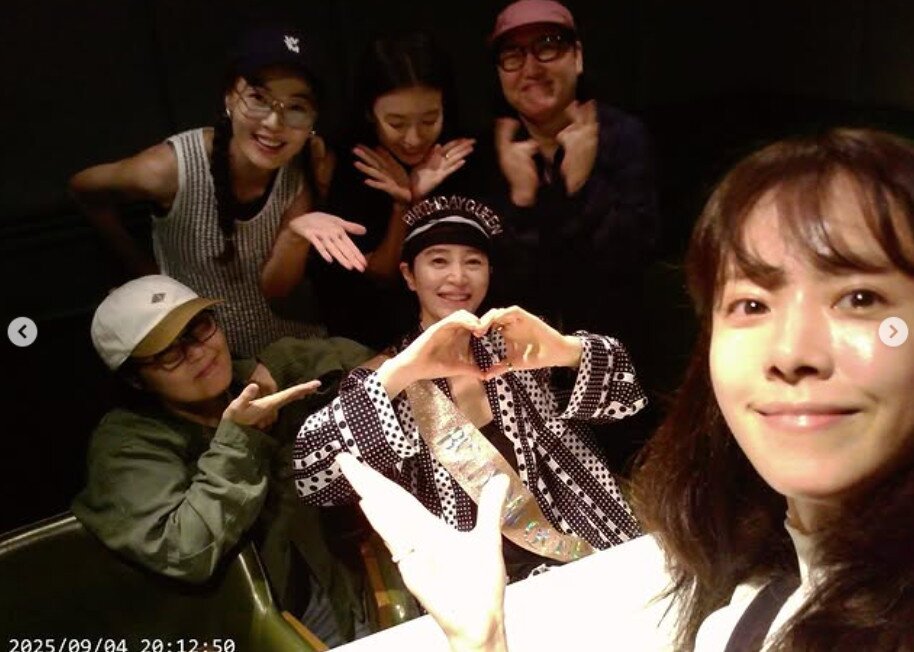 본문 이미지 - 김혜수 인스타그램