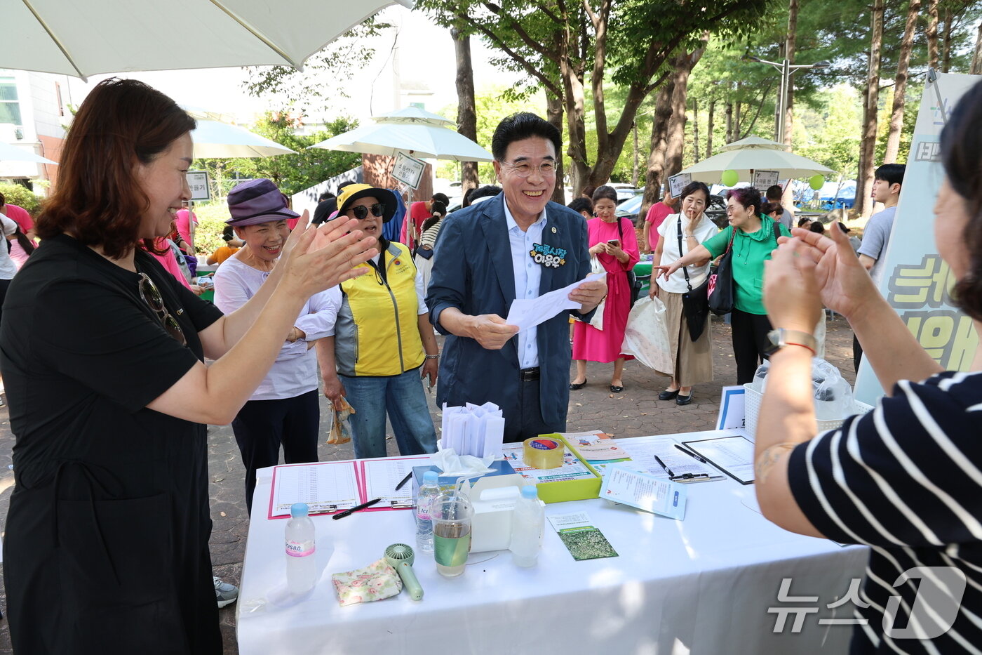 본문 이미지 -  계룡시 ‘함께 두 걸음, 소통마켓’ …"정책을 놀이처럼 풀어내"