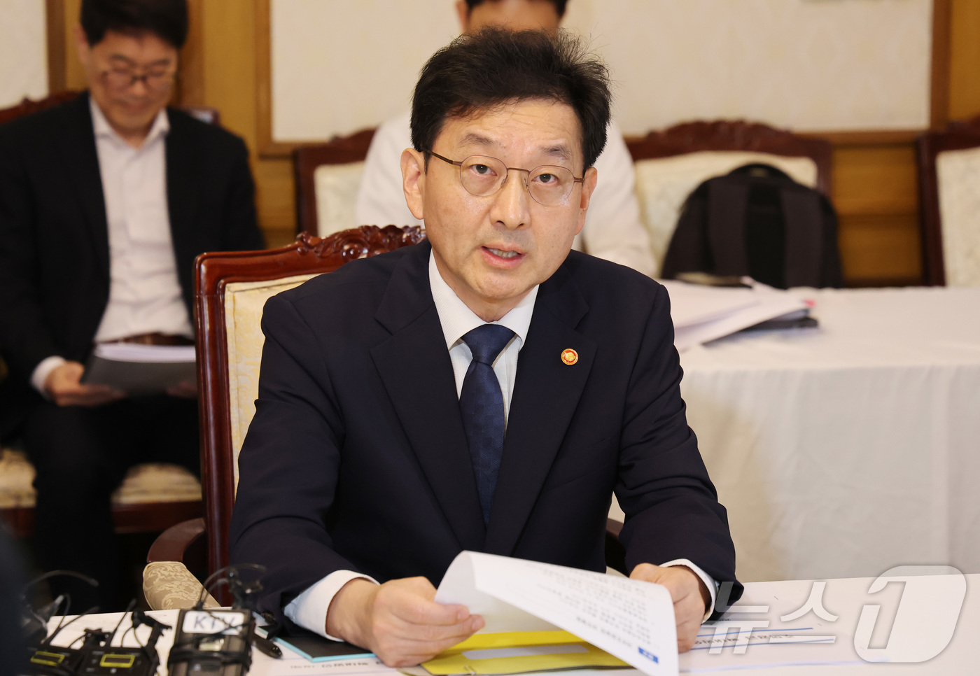 (서울=뉴스1) 임세영 기자 = 윤창렬 국무조정실장이 7일 서울 종로구 정부서울청사에서 열린 부동산관계장관회의에서 발언을 하고 있다. 2025.9.7/뉴스1