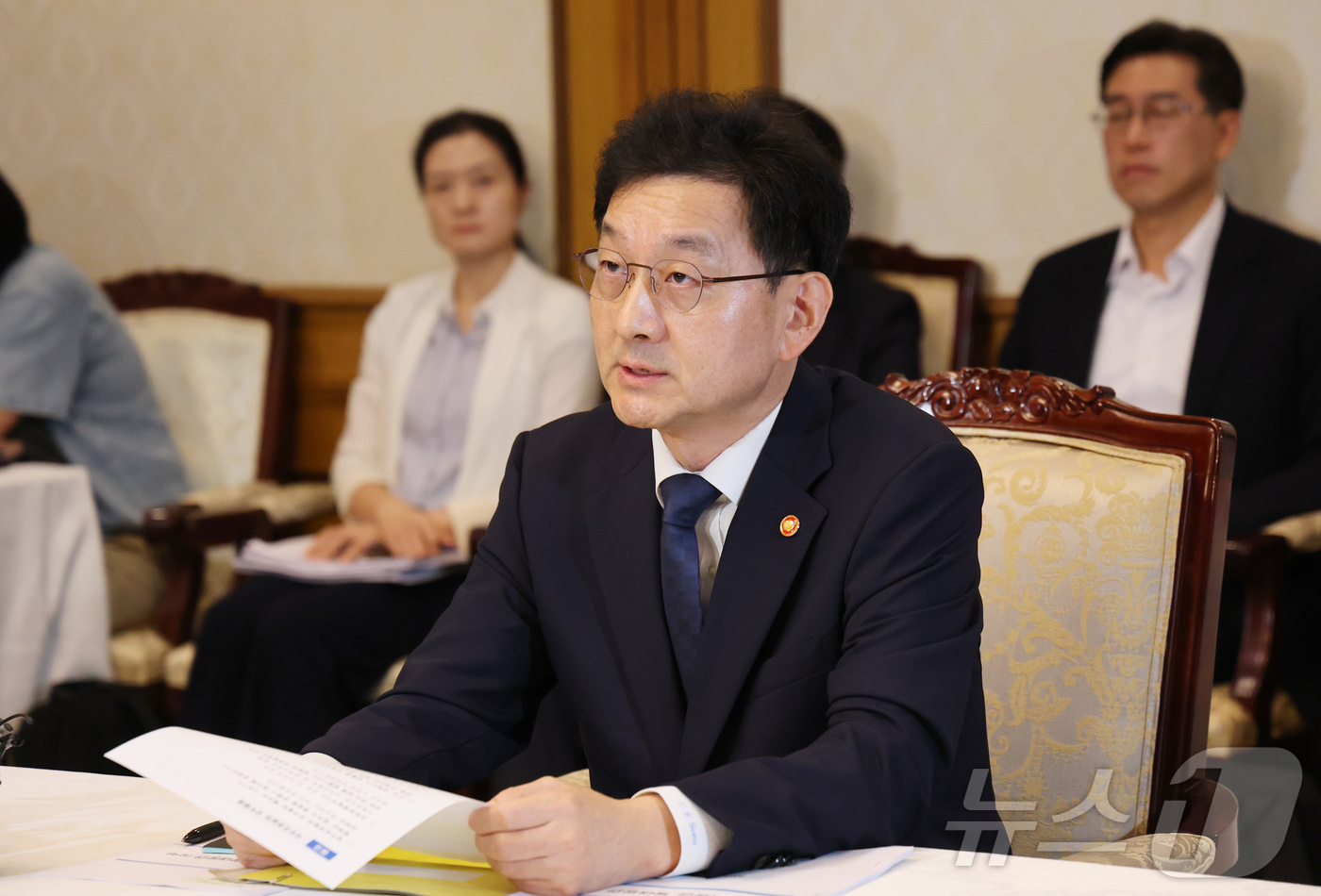 (서울=뉴스1) 임세영 기자 = 윤창렬 국무조정실장이 7일 서울 종로구 정부서울청사에서 열린 부동산관계장관회의에서 발언을 하고 있다. 2025.9.7/뉴스1