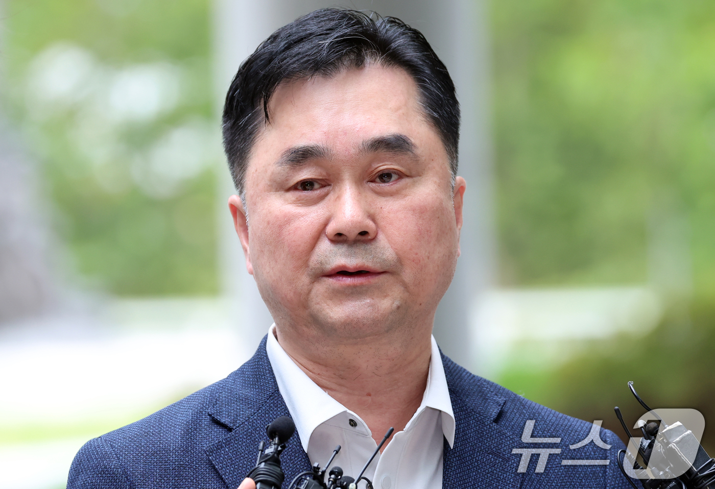 (서울=뉴스1) 김명섭 기자 = 김종민 무소속 의원이 7일 오후 서울 서초동 서울고등검찰청에 마련된 내란 특별검사팀 사무실에 참고인 신분으로 출석하고 있다.  2025.9.7/뉴스 …