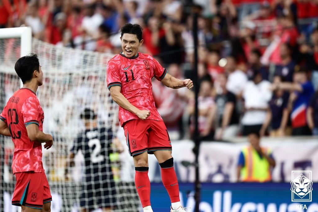 본문 이미지 - 쐐기골을 터뜨린 뒤 기뻐하는 이동경&#40;대한축구협회 제공&#41; 