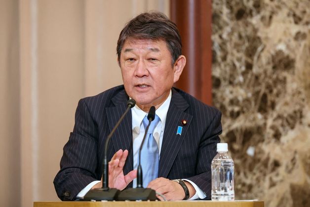 日외무, 이란 외무와 재차 통화…"호르무즈 안전 항행 중요"