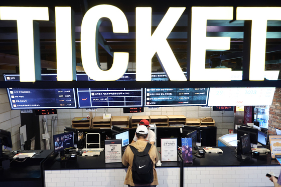 명절엔 영화 한 편 어때?…연휴 맞은 극장가, 작품·이벤트 '풍성'