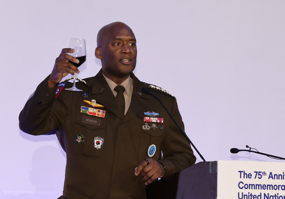 주한미군사령관 "전작권 전환, 시간 맞추려 조건 간과할 순 없어"