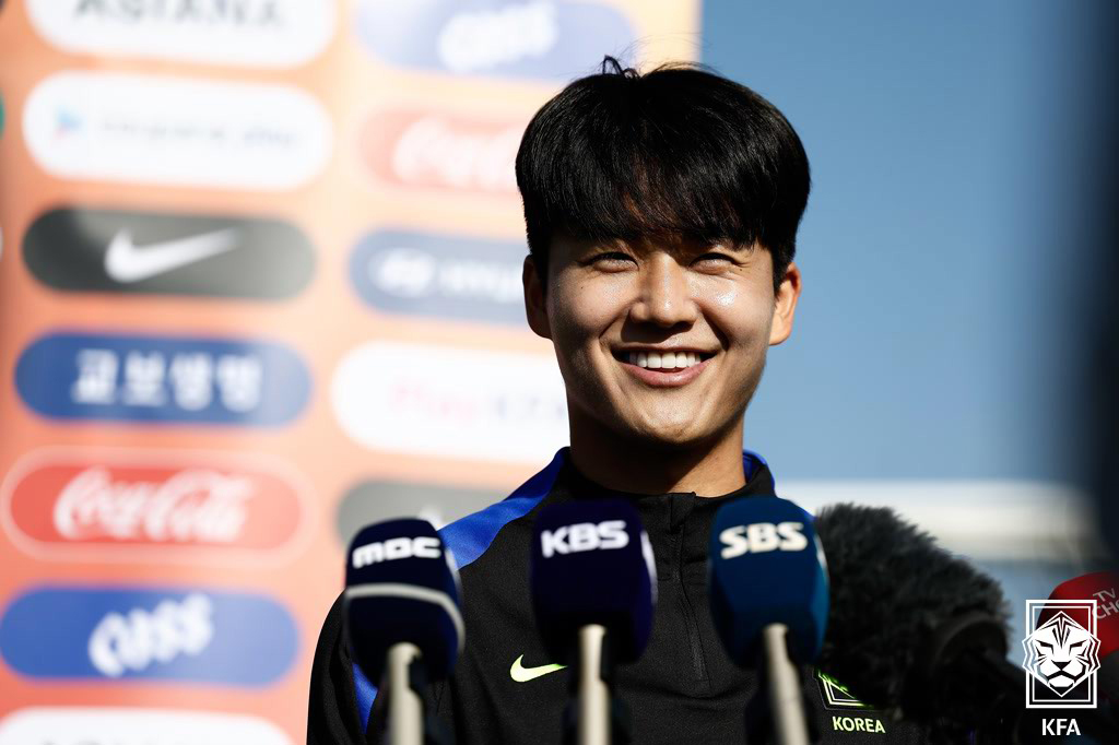(서울=뉴스1) 김진환 기자 = 대한민국 축구 국가대표팀 설영우가 8일(한국시간) 미국 테네시주 내슈빌 SC 트레이닝 센터에서 진행되는 멕시코전 대비 훈련을 앞두고 취재진과 인터뷰 …