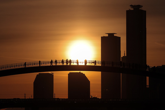 힘차게 떠오르는 병오년 첫 일출