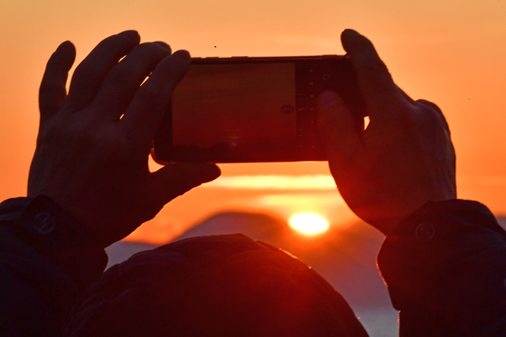 2026 병오년 힘찬 일출