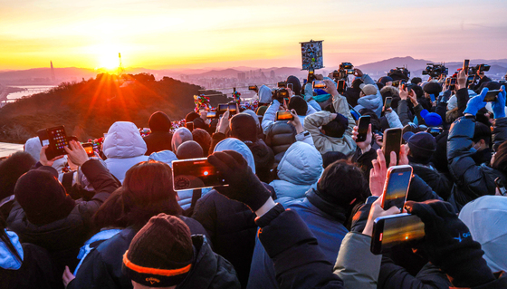 떠오른 2026년의 태양